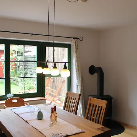 Spacious Holiday Near The Beach *